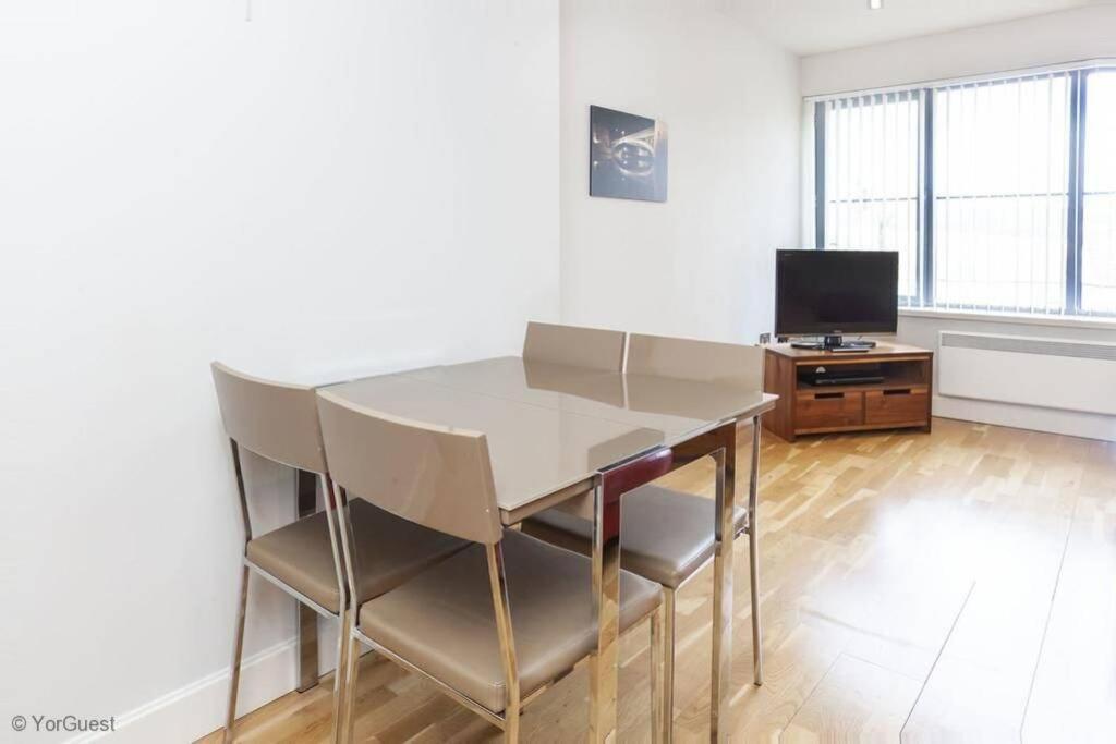 Apartment 12 Popeshead Court York Esterno foto
