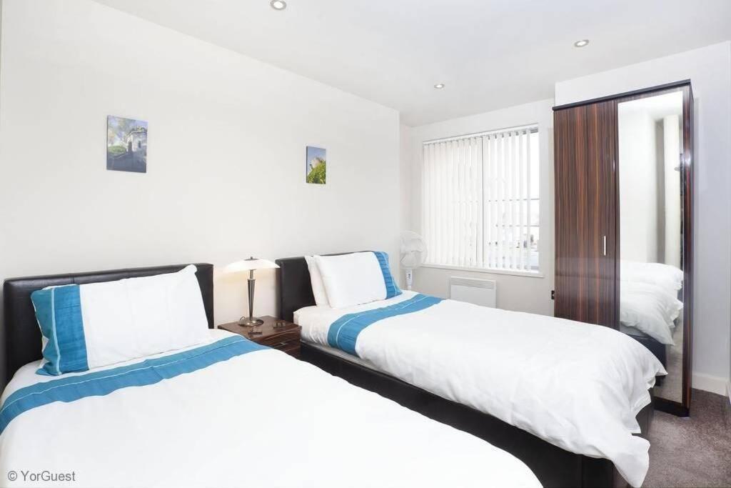 Apartment 12 Popeshead Court York Esterno foto